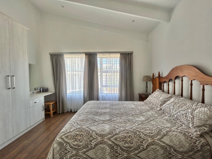 4 Bedroom Property for Sale in Noorsekloof Eastern Cape